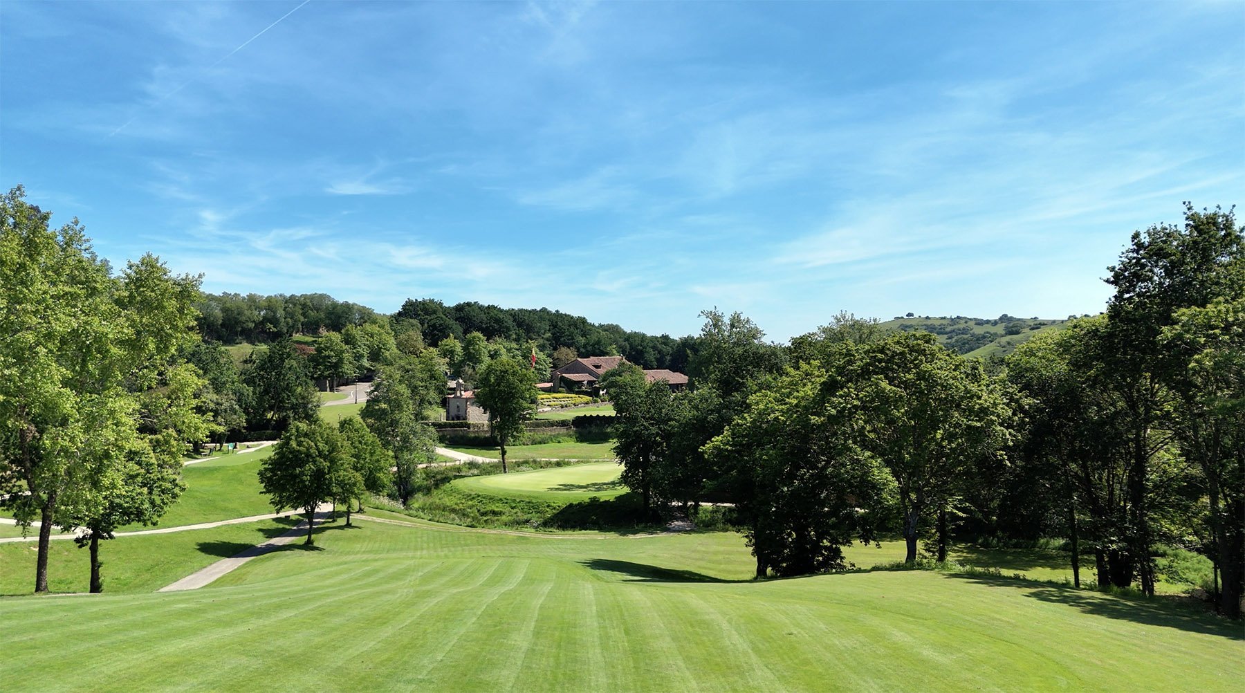 Jugar al golf en Cantabria Golf Santa Marina Diseñado por Severiano